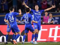 开云体育中国-苏宁客场大胜申花，保持不败战绩