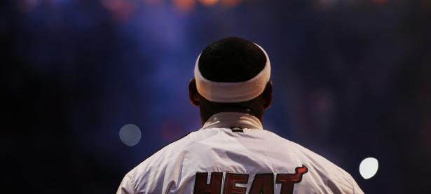 开云官方app入口-拉沃尔杯完胜年终总决赛？纳达尔状态火热背后的网球新格局