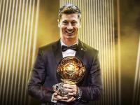 开云下载-莱万多夫斯基状态火热，拜仁连胜