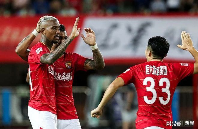 广州德比,富力:战胜恒大,球员斗志昂扬的简单介绍 广州德比,富力:战胜恒大,球员斗志昂扬的简单介绍