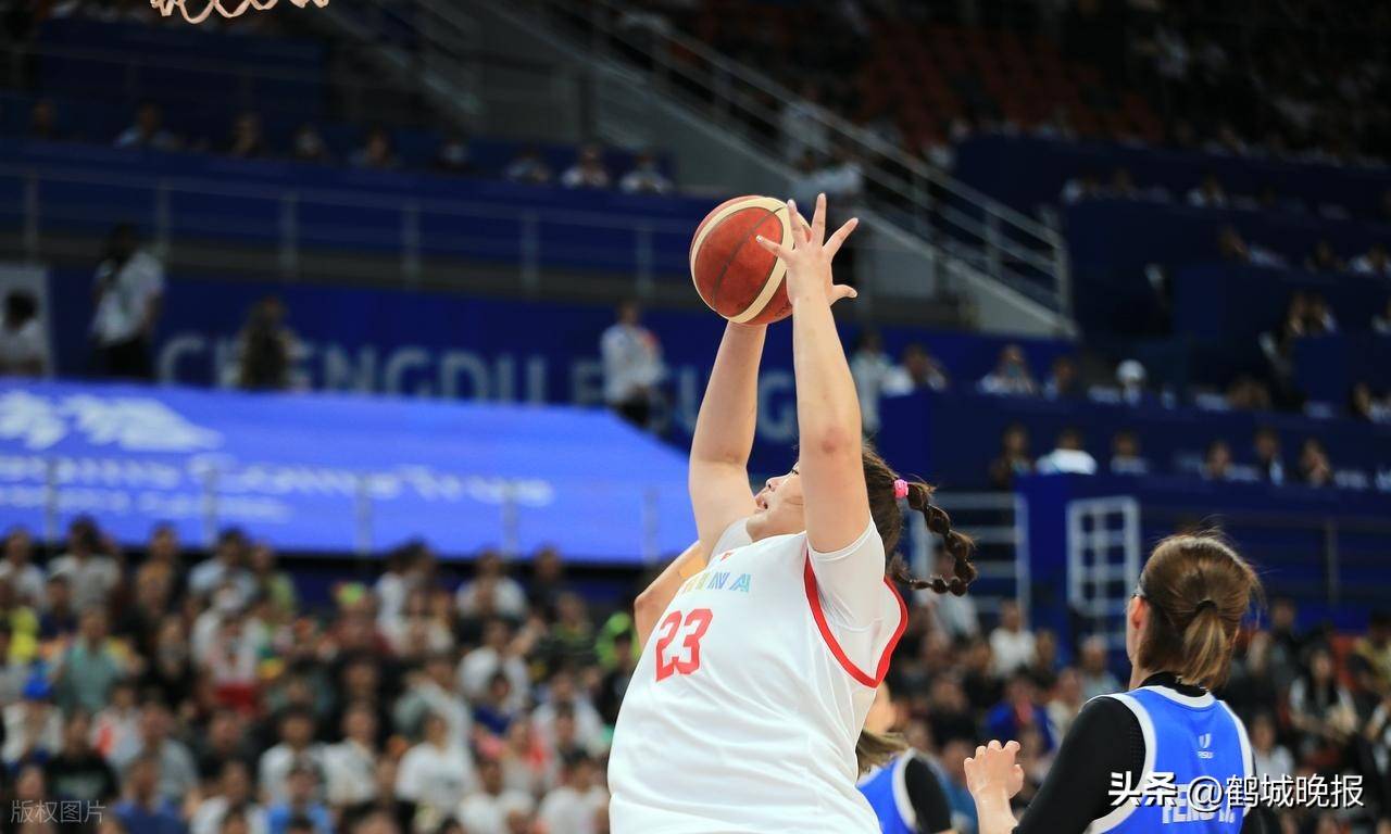 海南女篮凭借绝杀,反超比分取胜 海南女篮凭借绝杀,反超比分取胜