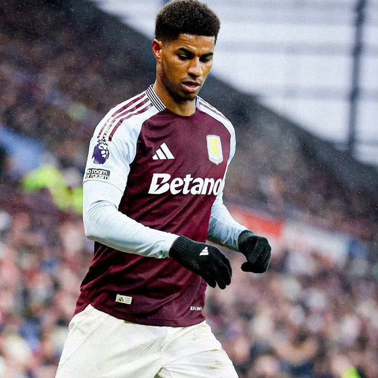 包含阿拉维斯门将表现神勇,奠定防线基础的词条 包含阿拉维斯门将表现神勇,奠定防线基础的词条