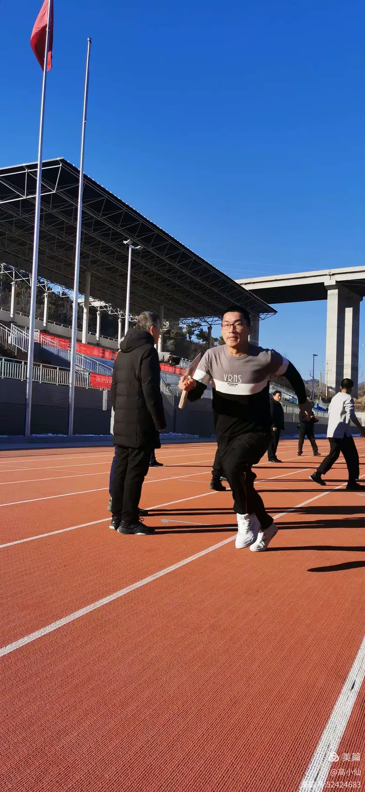 包含湖南队在比拼中取得胜利，积累信心的词条