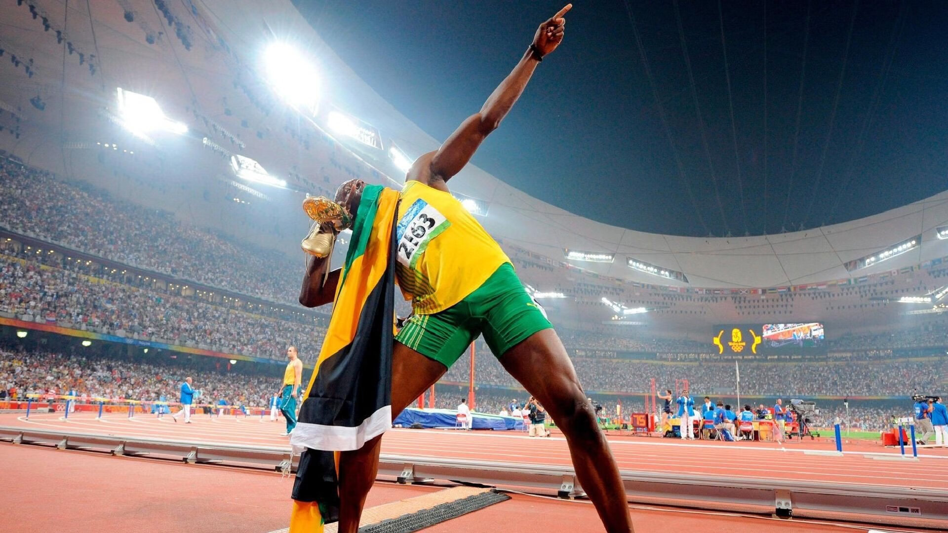 热火式防守粉碎广东连胜神话，英格拉姆末节封神诠释关键先生