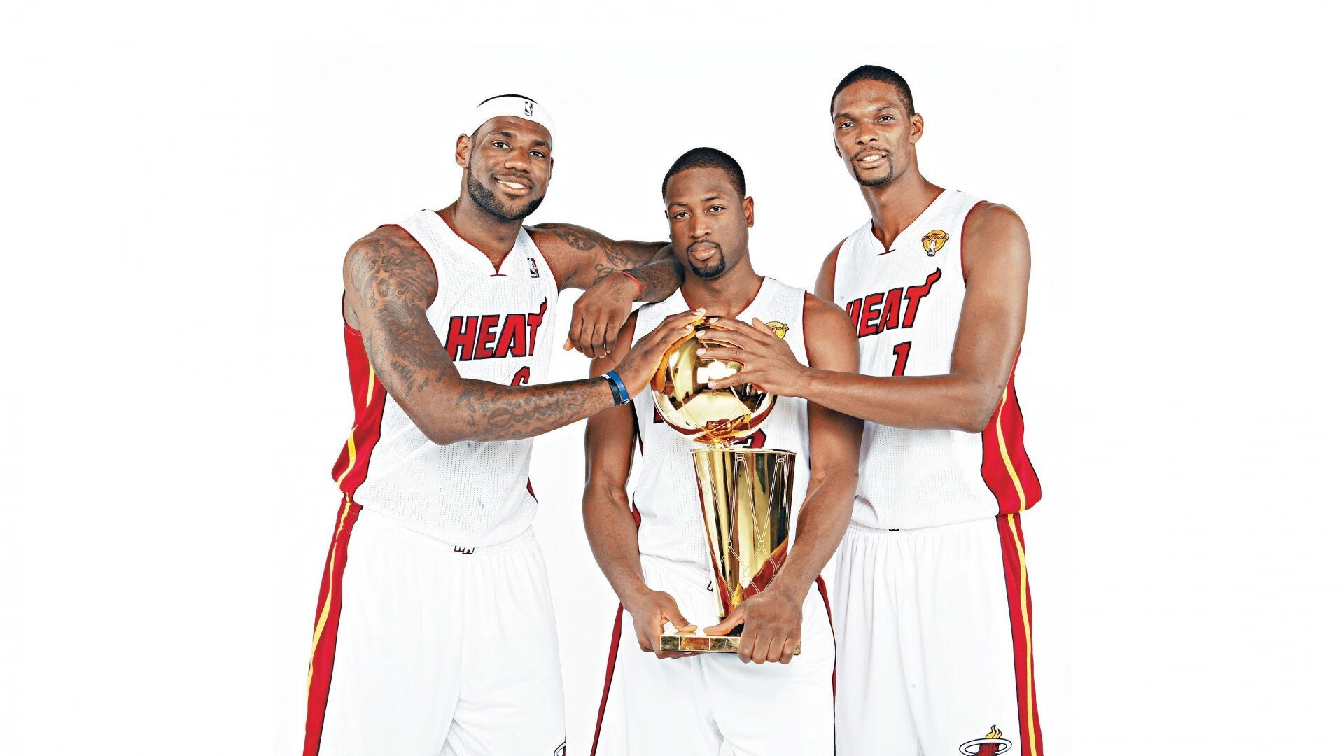 凤凰涅槃，布克关键先生本色，活塞体系碾压独行侠的战术启示